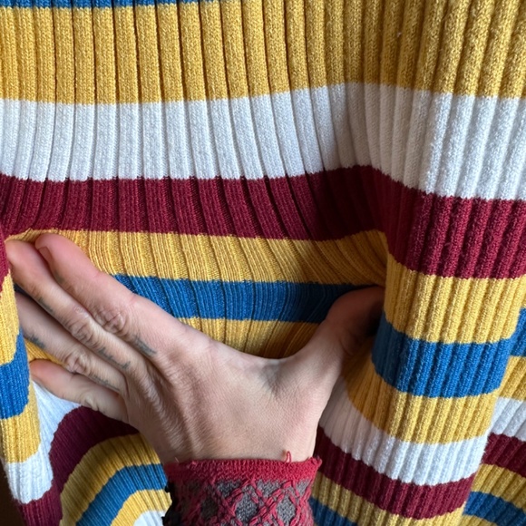 PrettyGarden Luxury 90's 2000s Dress ✨ Striped, Stretchy, Super Comfy Henly! - Picture 2 of 4